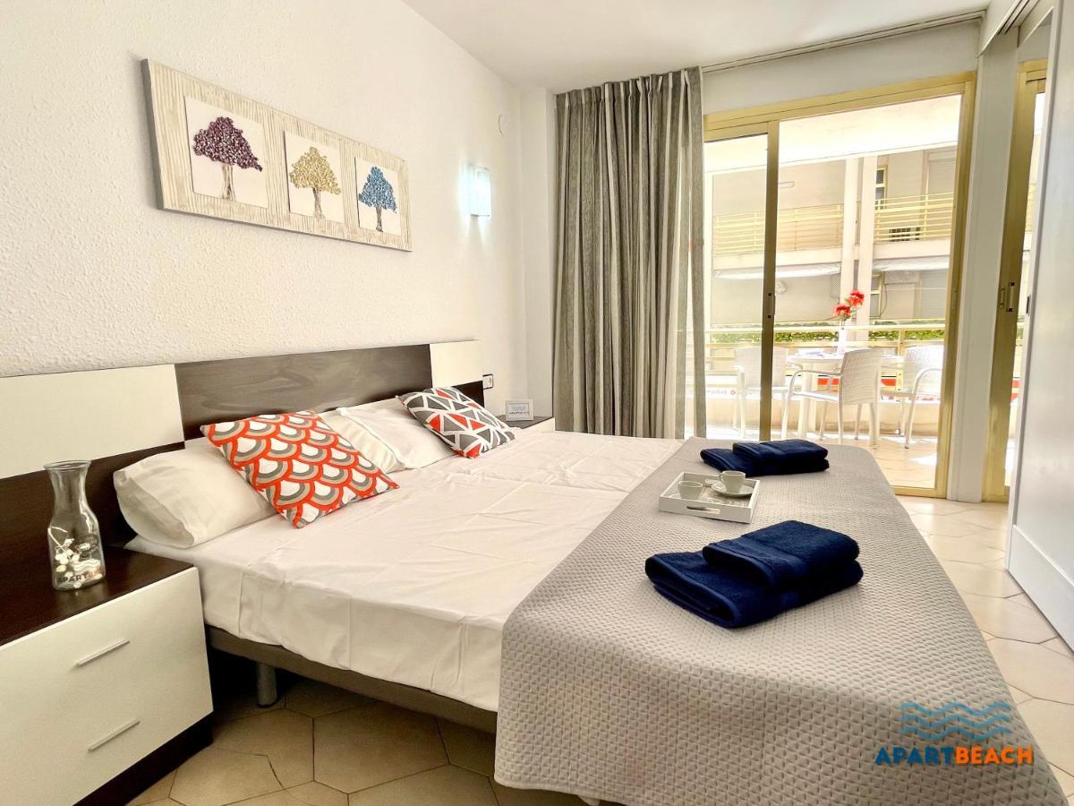 Apartbeach Novelty Climatizado Y Vistas Playa Салоу Экстерьер фото